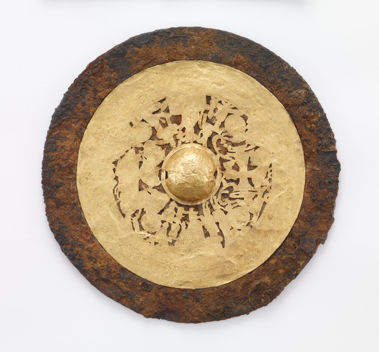 Spejl med dronning moder af vesten (Xiwangmu) og hertug far af øst (Dongwanggong), 25-220 (jern med guldplade og spor af silke) af Eastern Han Dynasty Chinese School
