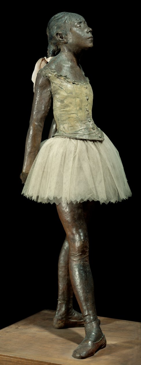 14 år gammel eller stor danser klædt Skulptur af Edgar Degas (1834-1917) i bronze patina, tyl og pink satin på træfod af Edgar Degas
