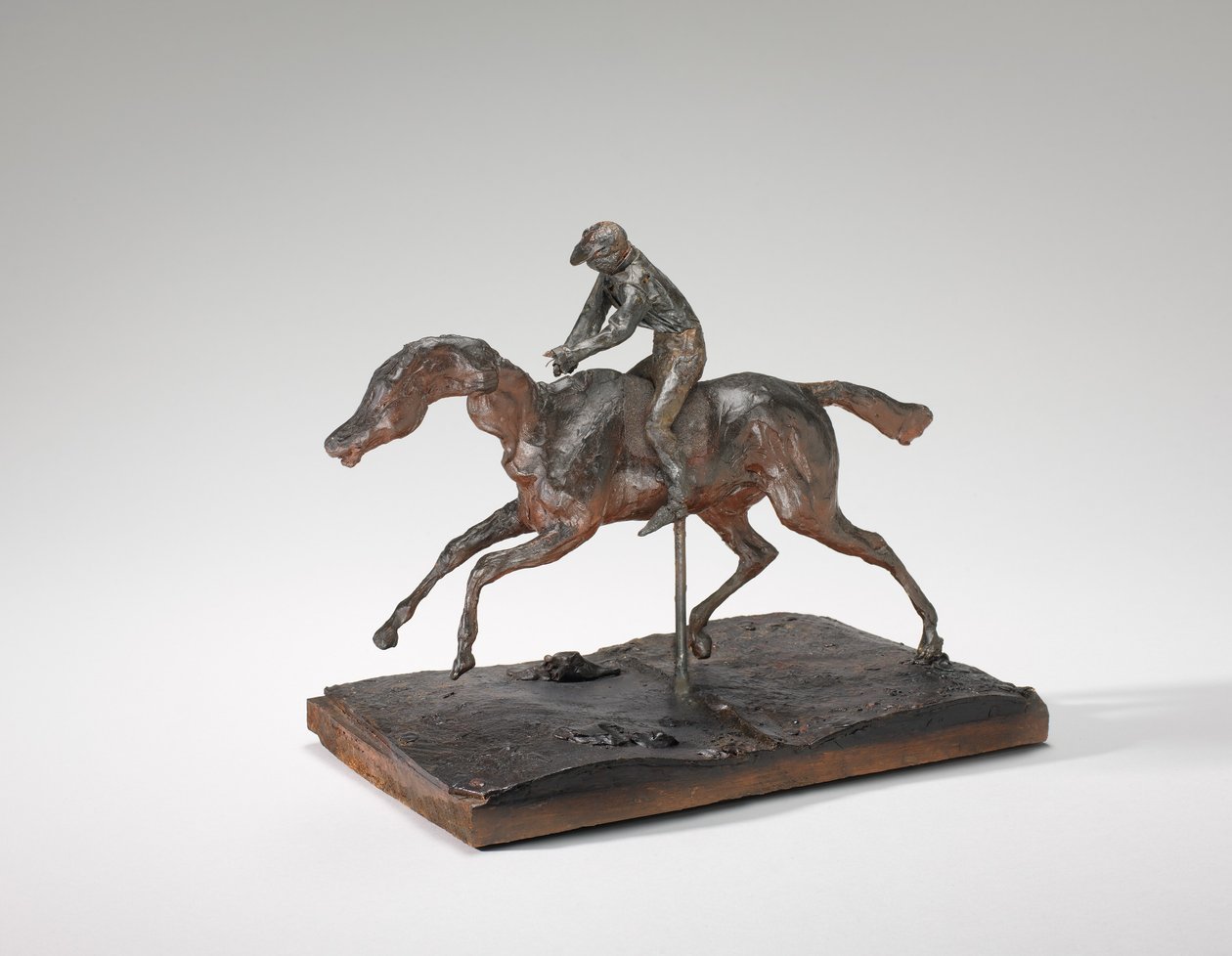 Hest galoperende på højre fod, den bagerste venstre fod rører kun jorden, muligvis 1890