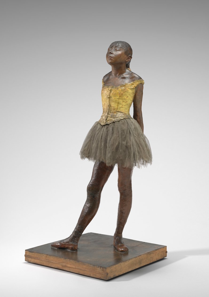 Lille danserinde i alderen fjorten, ca. 1878-81 (malet gips, stof, metalarmatur, på gipsbund) af Edgar Degas