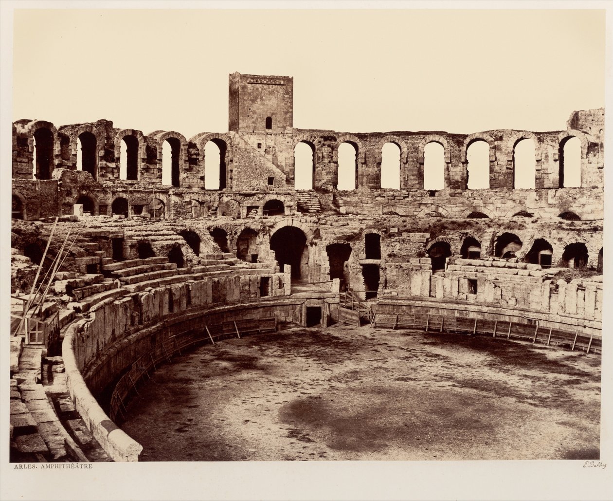 Arles, amfiteater af Édouard Baldus