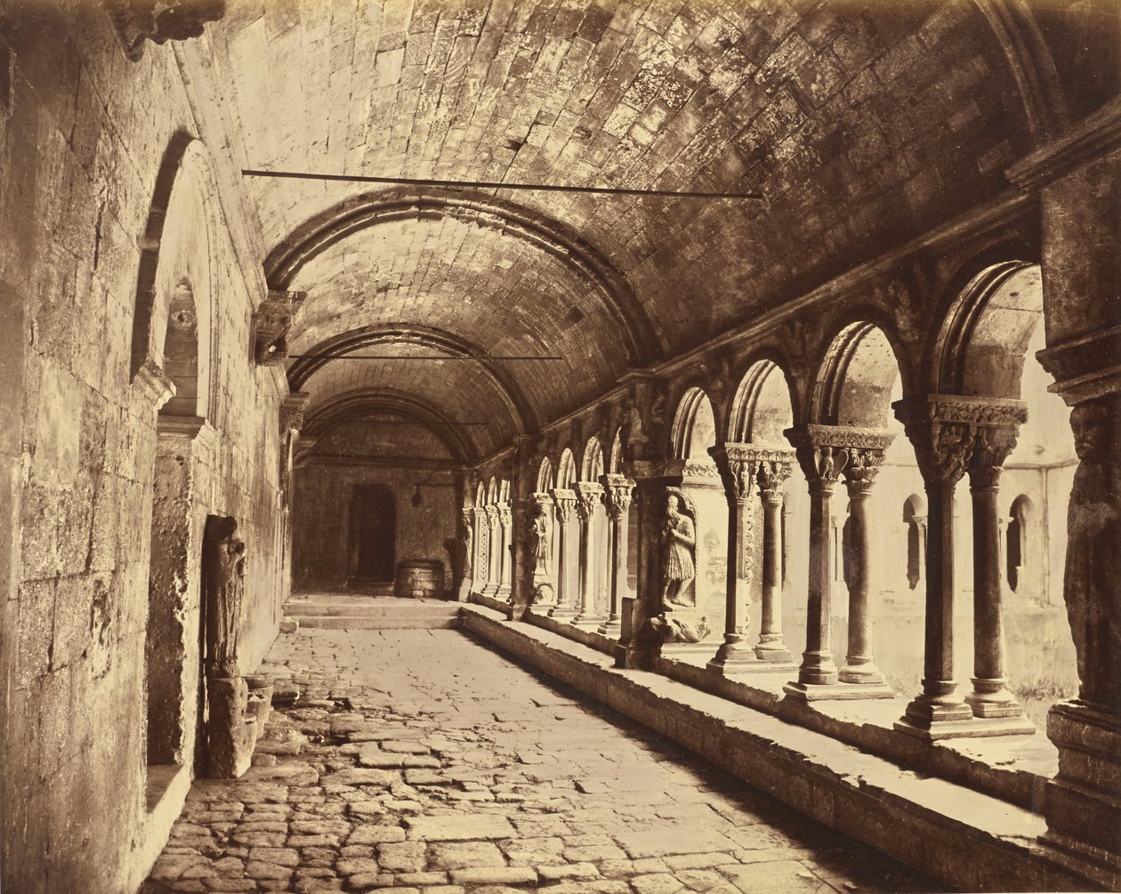 Arles. Klostergården ved Saint-Trophime af Édouard Baldus