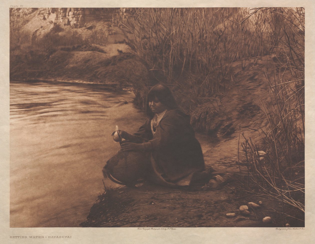 Portfolio II, plade 75: At få vand - Havasupai af Edward S. Curtis