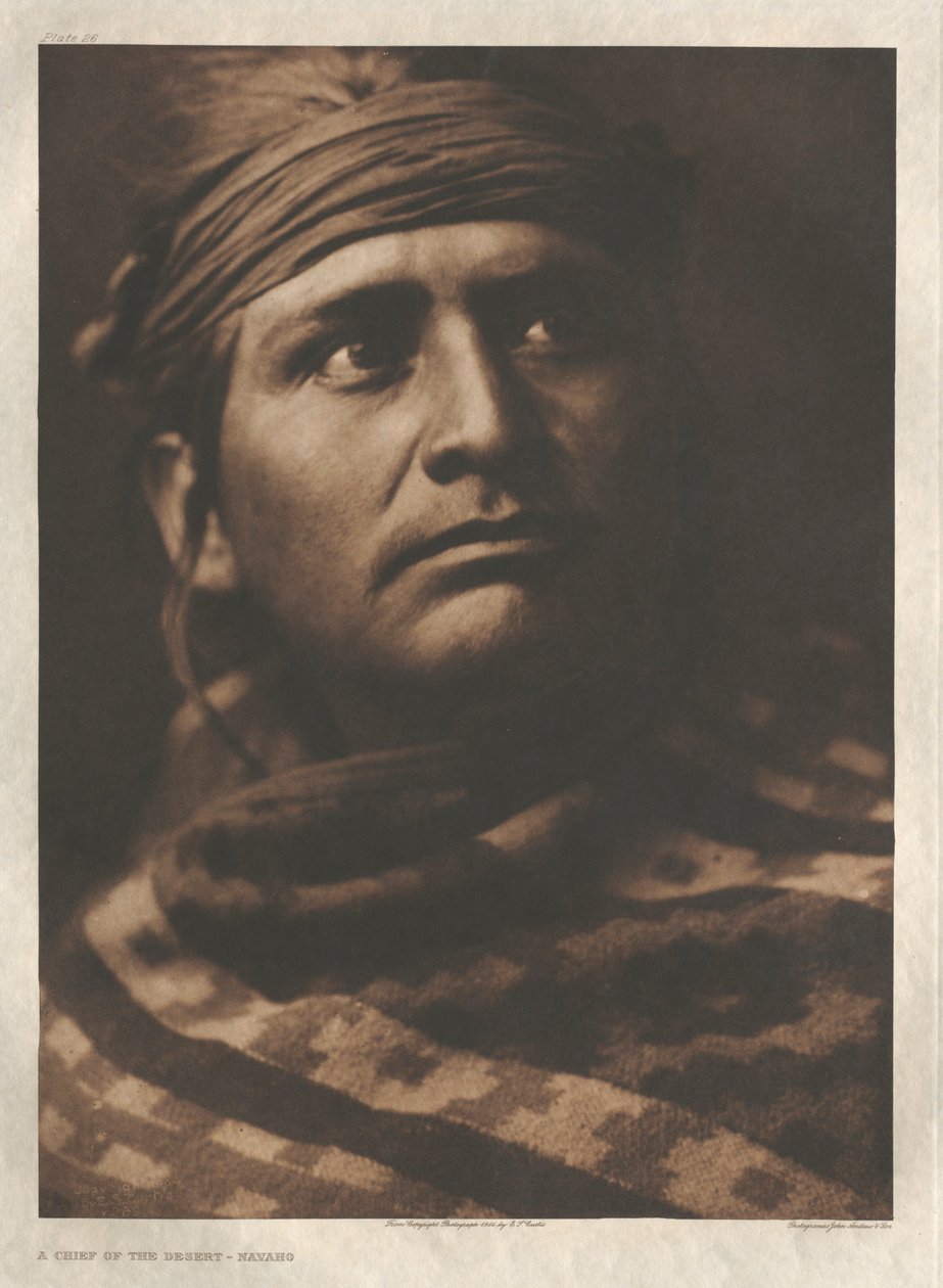 Mappe I, plade 26: En høvding fra ørken-Navaho af Edward S. Curtis