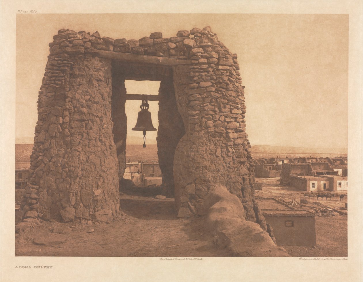 Portefølje XVI, plade 564: Acoma-klokketårn af Edward S. Curtis