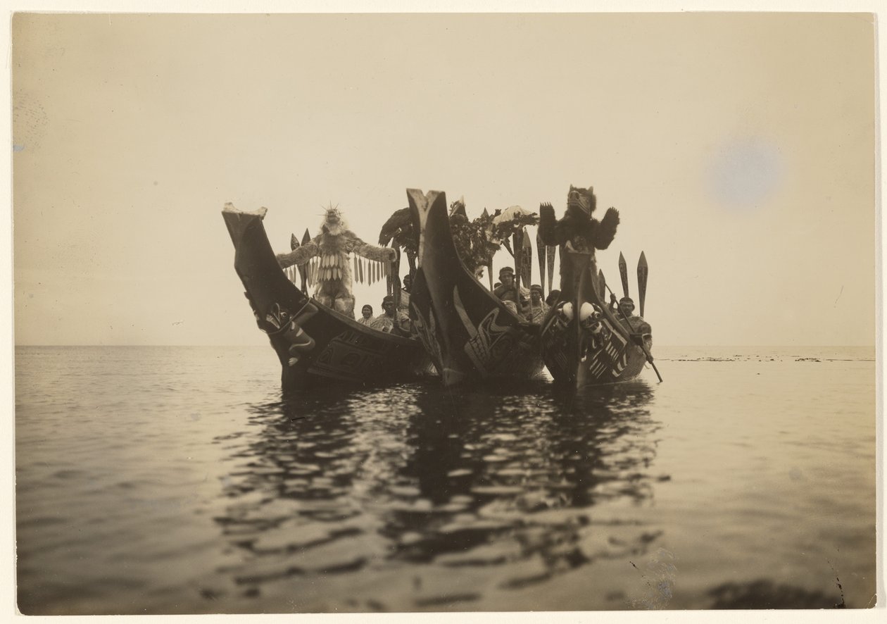 [Snart skal vi høre deres sange om stolthed og pral]. af Edward S. Curtis