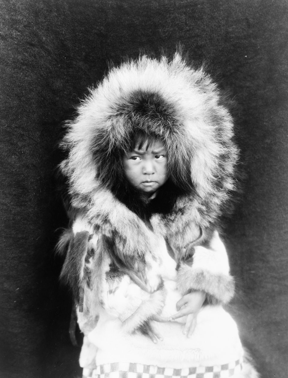 Eskimo-barn fra Noatak, Alaska, ca. 1929 (s/h-billede) af Edward Sheriff Curtis