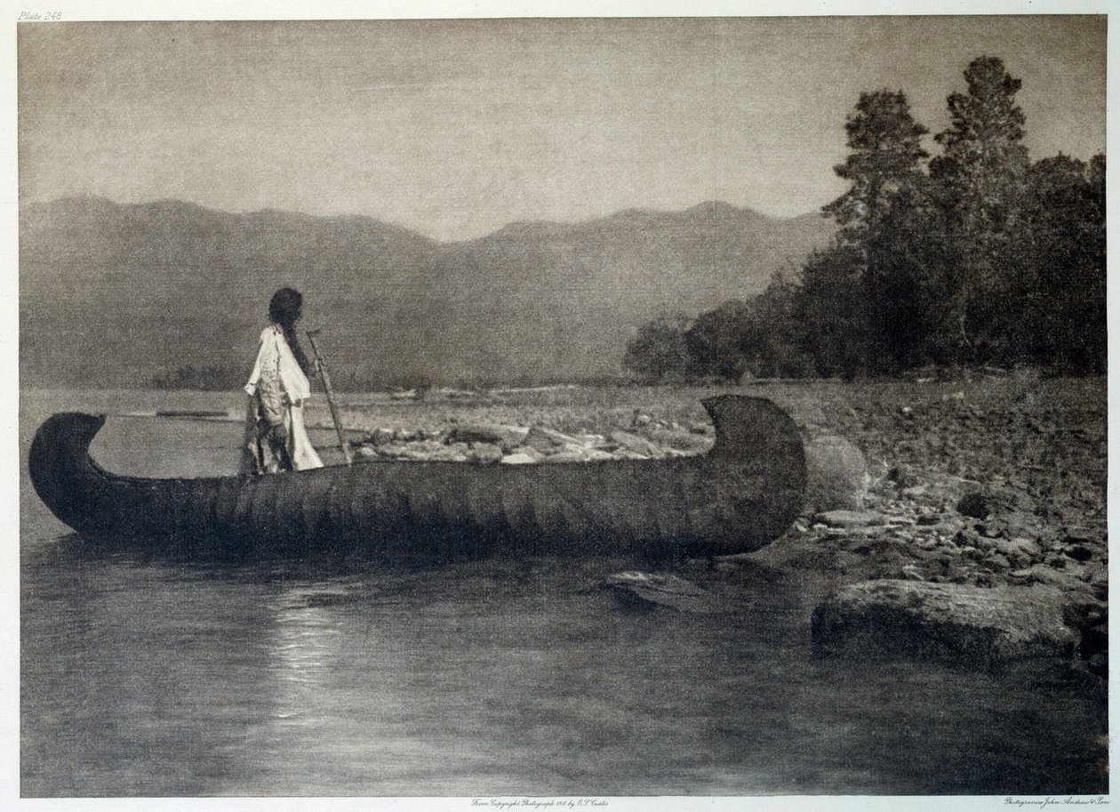 Indians of America: en indianer på en kanobåd i det sydlige Flathead Lake, Montana af Edward Sheriff Curtis