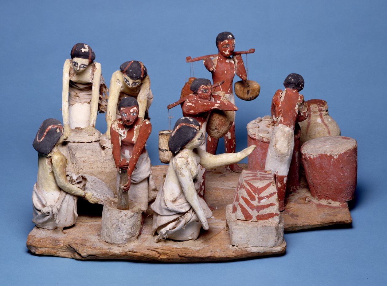 Model af tjenere, der laver brød og brygger, Mellemriget (malet træ, linned og ler) af Egyptian 12th Dynasty