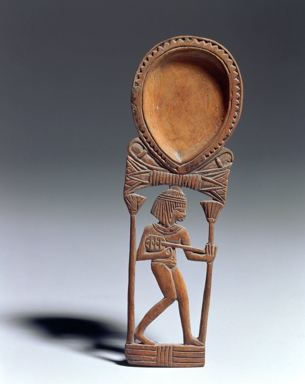 Kosmetisk ske med en figur af en lutenist, New Kingdom (træ) af Egyptian 18th Dynasty