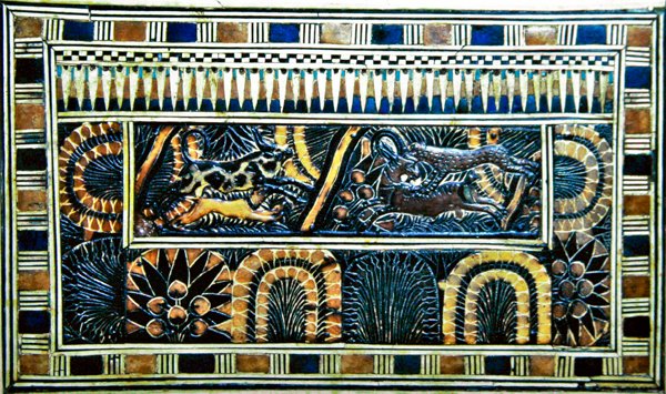 Coffer, fra Tutankhamons grav, New Kingdom (træ, bronze, elfenben og farvet glasur) af Egyptian 18th Dynasty