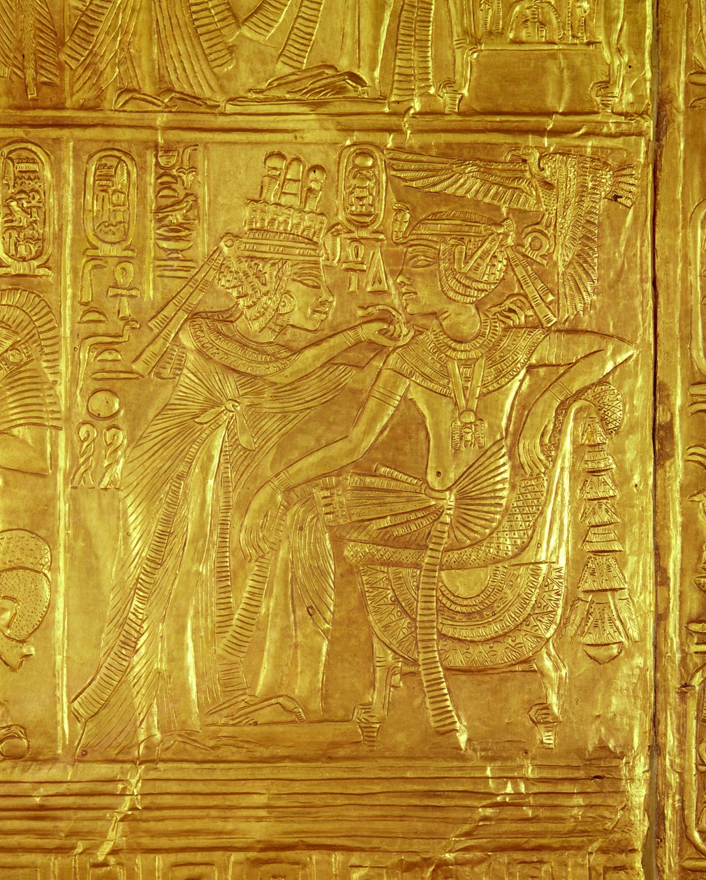 Detalje fra den gyldne helligdom, fra Tutankhamons grav (ca. 1370-1352 f.Kr.) New Kingdom (træ overlejret med gesso dækket med guldplade) af Egyptian 18th Dynasty