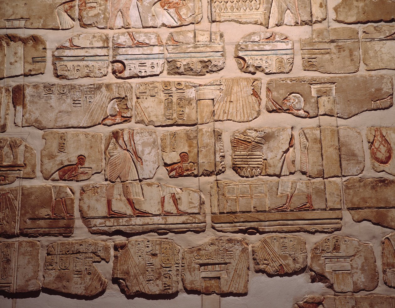 Egyptisk antikvitet: "" Solens tilbedelse"" Fragment af muren i Gre fra Amenophis IV til Luxor. 1365-1360 f.Kr. 18. Luxor-dynasti, Egyptisk kunstmuseum af Egyptian 18th Dynasty