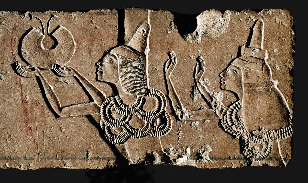 Eje og Ti får deres gyldne belønning (relief) af Egyptian 18th Dynasty