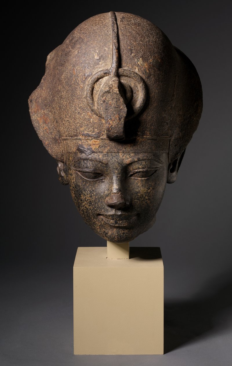 Leder af Amenhotep III iført den blå krone, ca. 1391-1353 f.Kr. af Egyptian 18th Dynasty