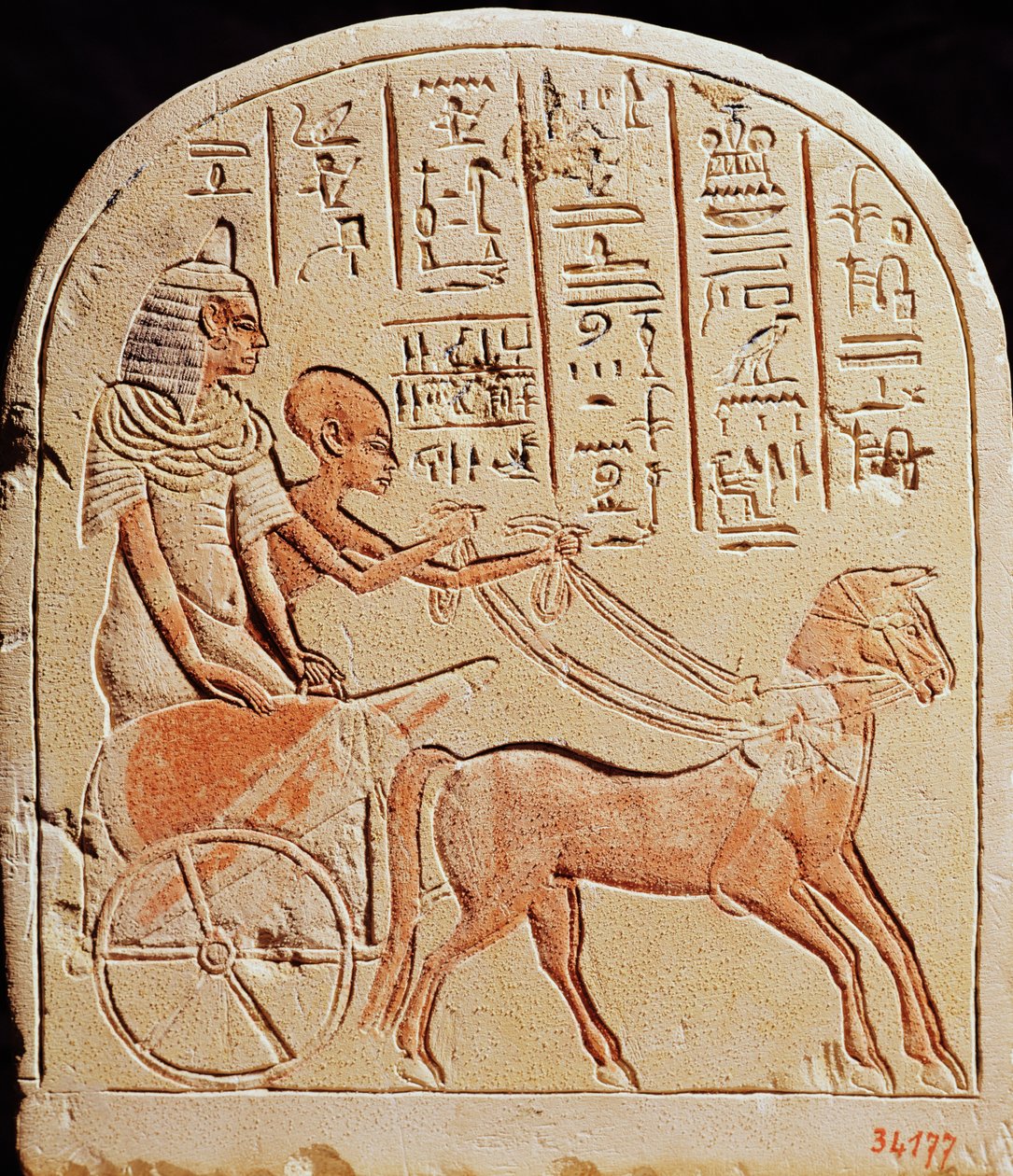 Stela, der forestiller en skriver, der kører en stridsvogn, fra Tell El-Amarna, New Kingdom, ca. 1353-1337 f.Kr. af Egyptian 18th Dynasty