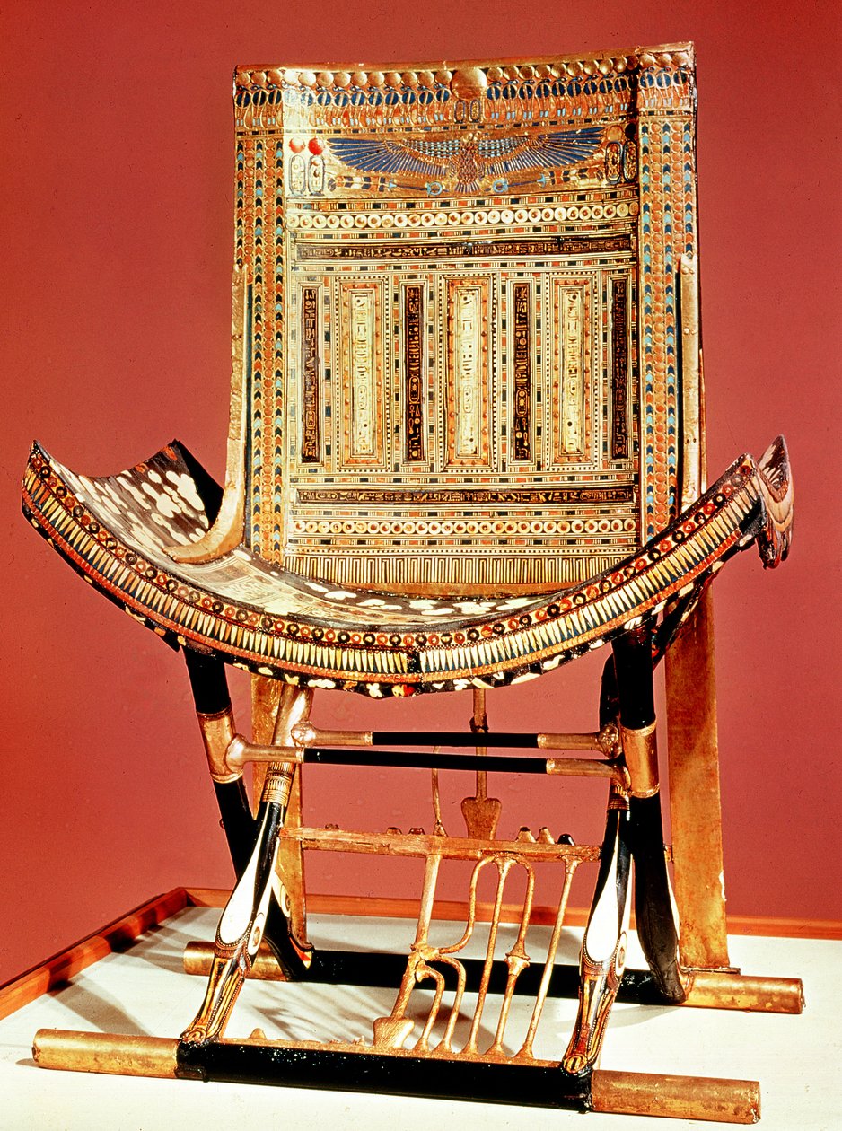 Faraonernes kirkelige trone, fra Tutankhamons grav (ca. 1370-52 f.Kr.) Nyt Rige (indlagt træ) (se også 59232) af Egyptian 18th Dynasty