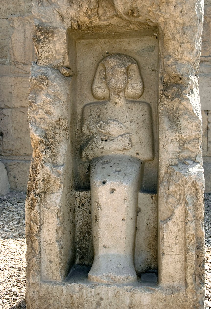 Gammel egyptisk kunst: Lavrelief af Gud Osiris i gården til Seti I-templet af Egyptian 19th Dynasty