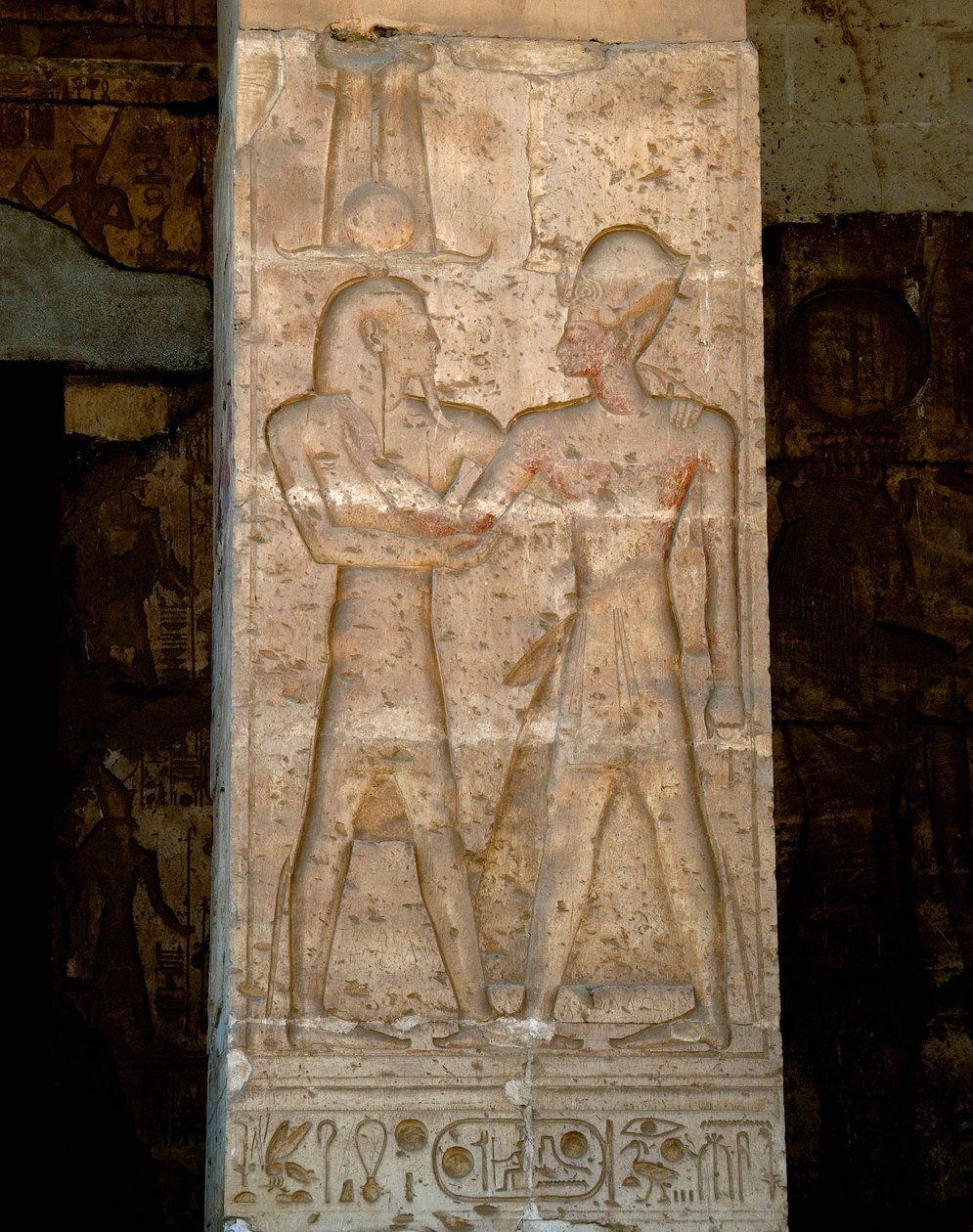 Gammel egyptisk kunst: Lavrelief på søjlen af Sethi I