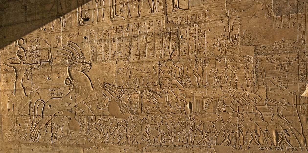 Egyptian antiquite: view of the reliefs celebrating the feats of RamSes II during the Battle of Kadesh in 1274 BC, Funeral Temple dedicated to Pharaoh Ramses II dani af Egyptian 19th Dynasty