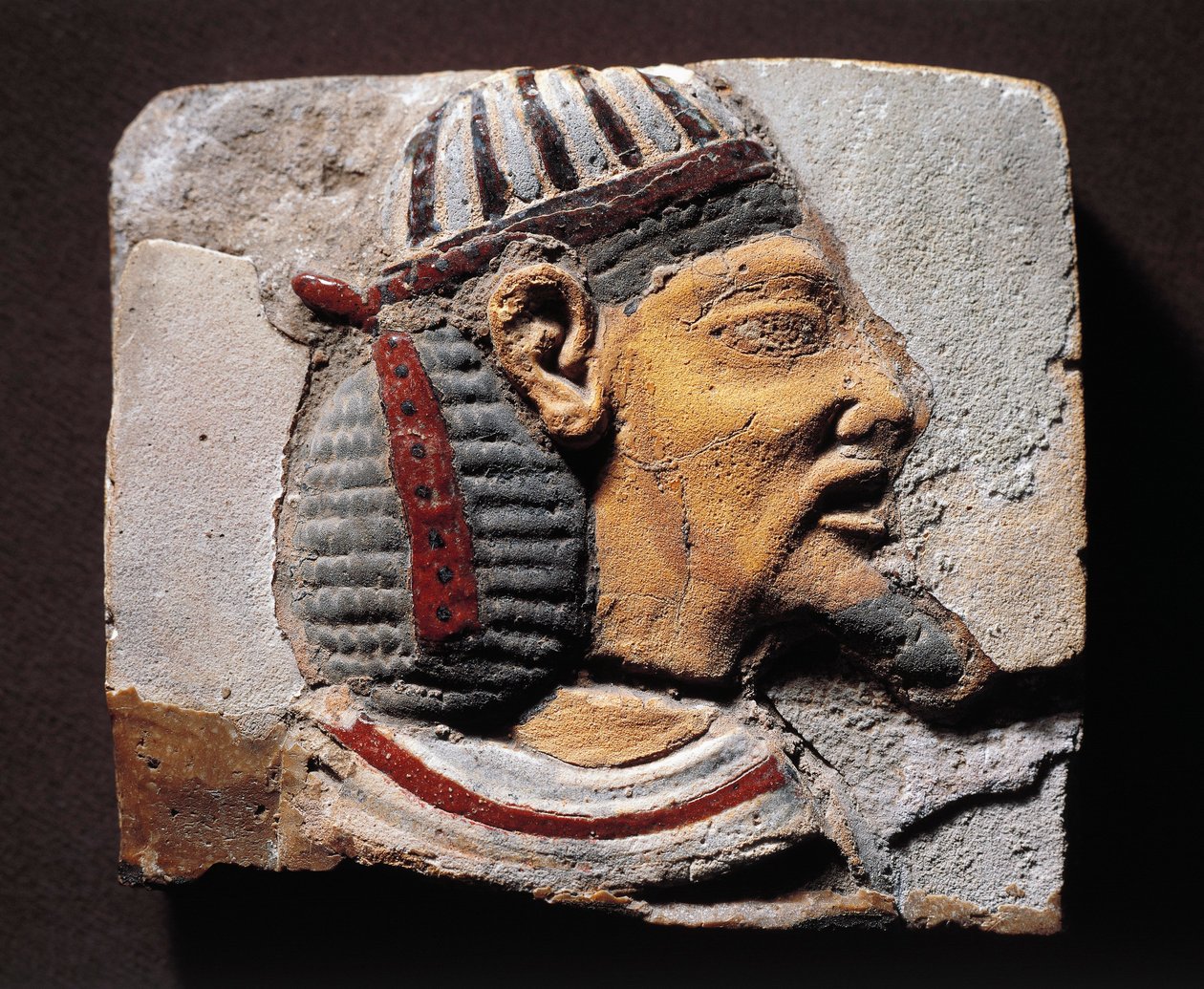 Fragment af dekoration, majolika med hoved af syrisk semitisk fange af Egyptian 19th Dynasty