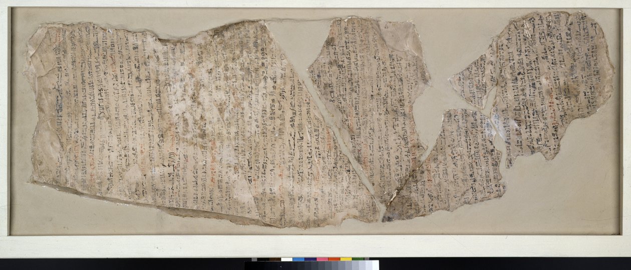 Ostracon, indskrevet i hieratisk i sort og rød med en stor del af historien om Sinuhe (kalksten) af Egyptian 19th Dynasty