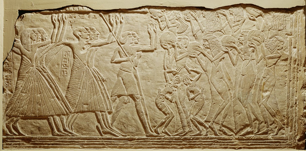 Relief, der viser en begravelseskortege, fra Saqqara (kalksten) af Egyptian 19th Dynasty