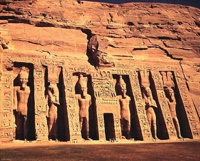 Dronning Nefertaris tempel, også dedikeret til Hathor af Abshek, og kaldet det lille tempel, New Kingdom, af Egyptian 19th Dynasty