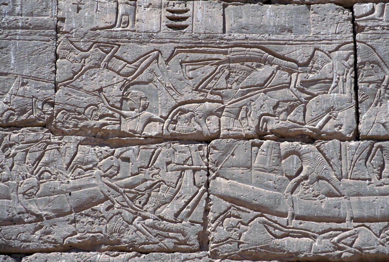 Havfolket, søslaget ved Ramses III, Medinet Habu, sten fra 1195-64 f.Kr. af Egyptian 20th Dynasty
