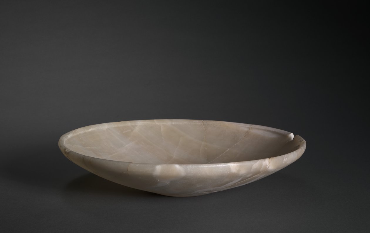 Shallow Dish from Saqqara, Old Kingdom, ca. 2726-2647 BC (travertin) af Egyptian 2nd Dynasty