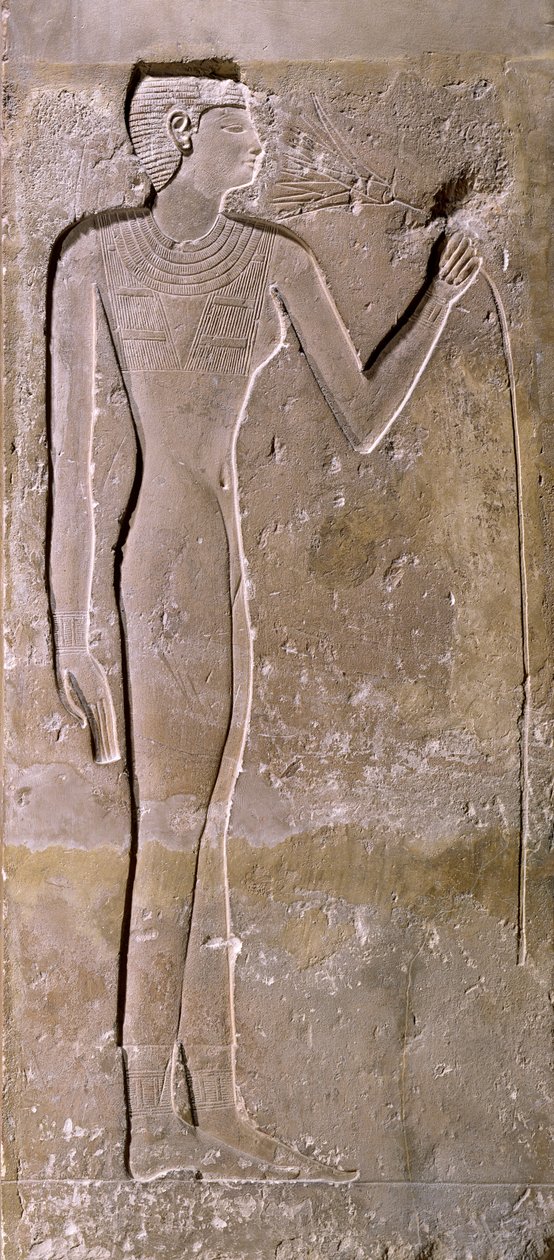 Søjle, der forestiller en kvinde, der lugter en lotusblomst, Old Kingdom, 2423-2263 f.Kr. af Egyptian 5th Dynasty