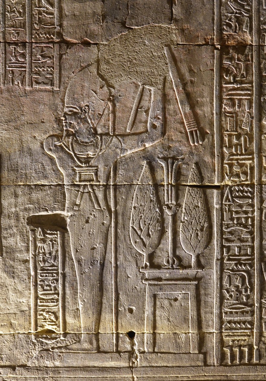 Farao og hans attributter, Horus-templet i Edfu af Egyptian Egyptian