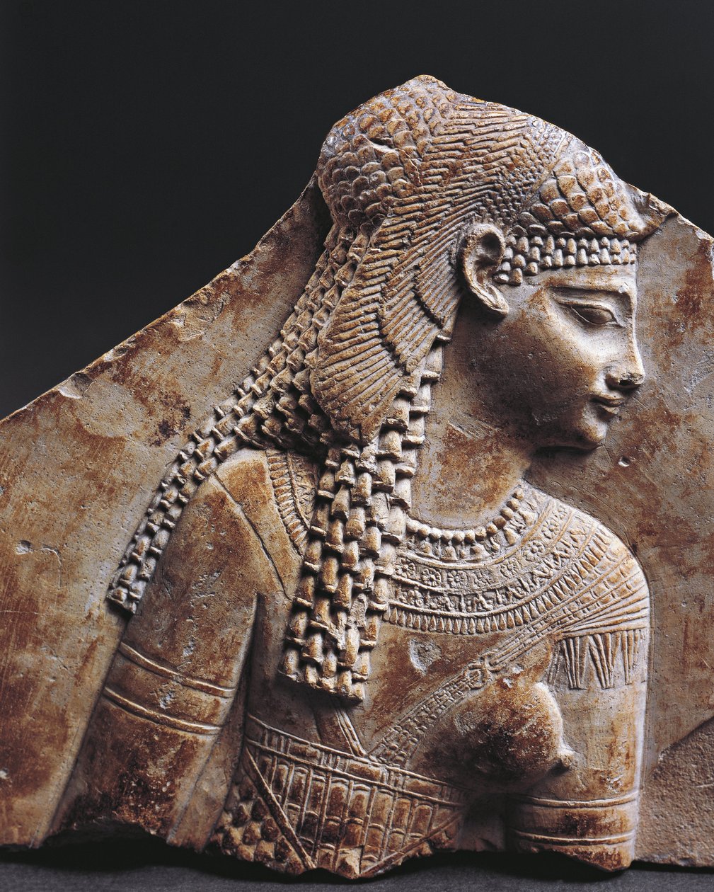 Basrelieffragment, der portrætterer Cleopatra af Egyptian Ptolemaic Period