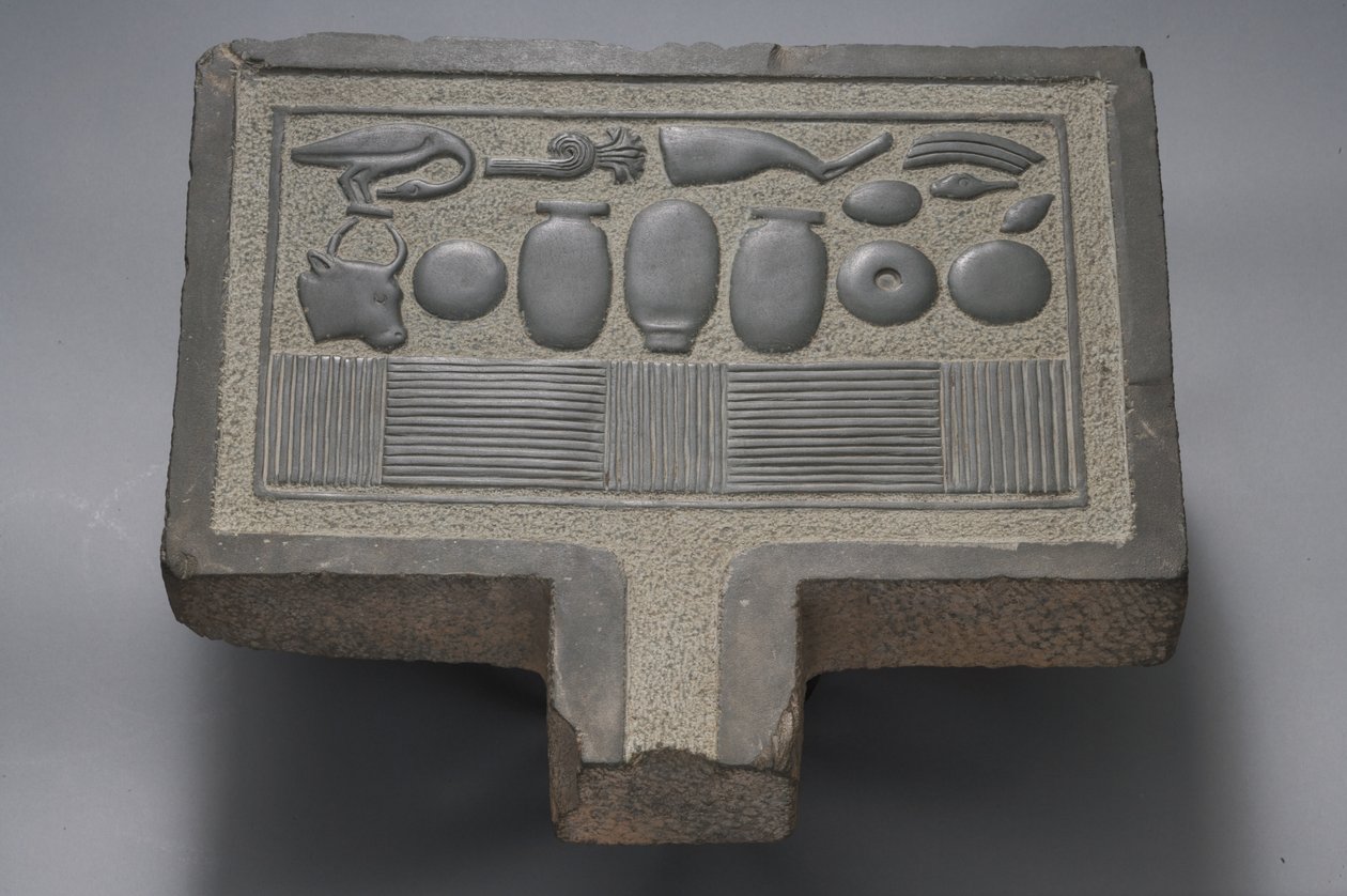 Offerbord (gråvægt) af Egyptian Ptolemaic Period