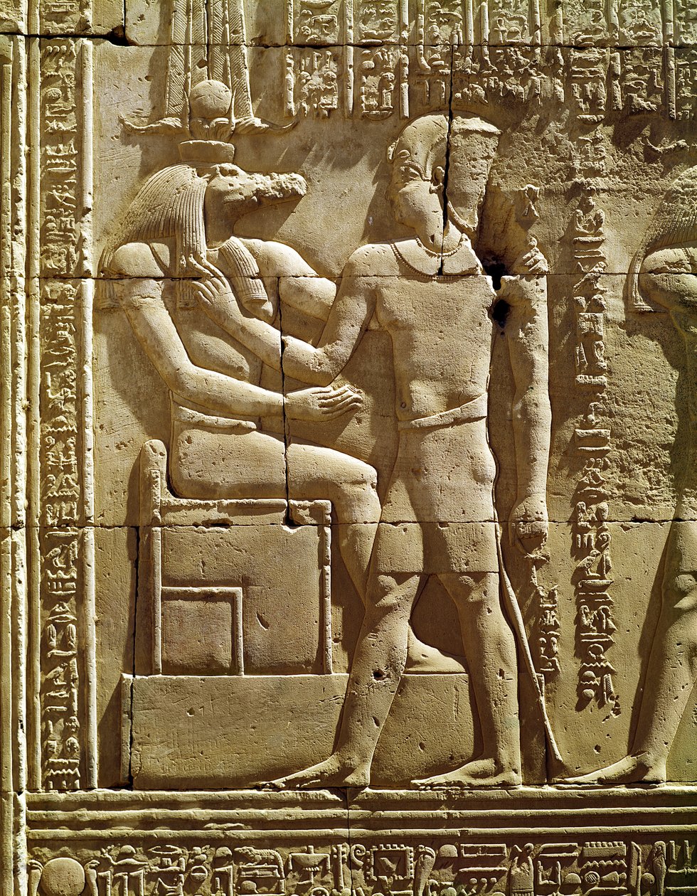 Relief af Sobek og Ptolemæus VI Philometor (180-45 f.Kr.) af Egyptian Ptolemaic Period
