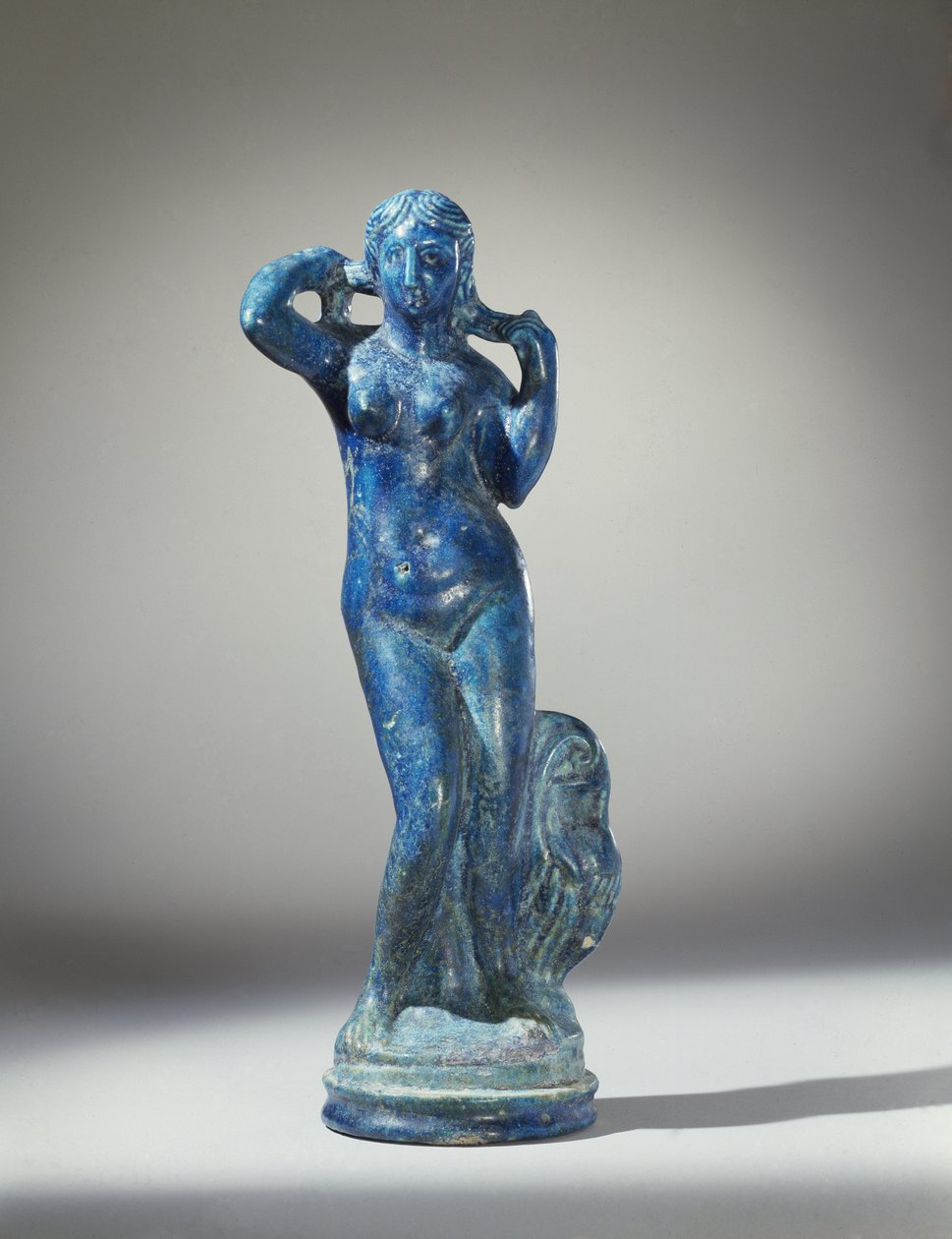 Statuette af Aphrodite Anadyomene (blå fajance) af Egyptian School