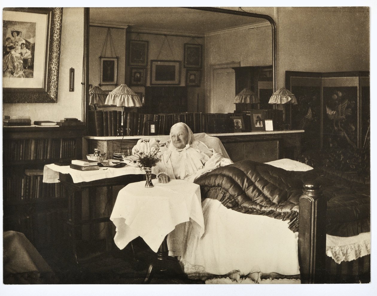 Florence Nightingale i seng, 1906 af Elizabeth Bosanquet