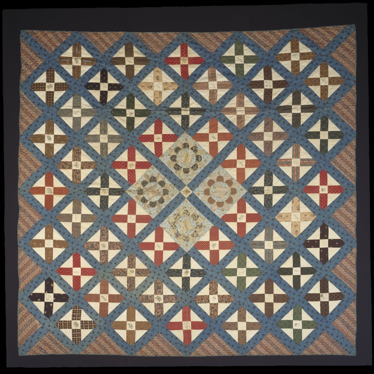 Pieform Autograph Cross Friendship Quilt af Elizabeth C. Loudenslager