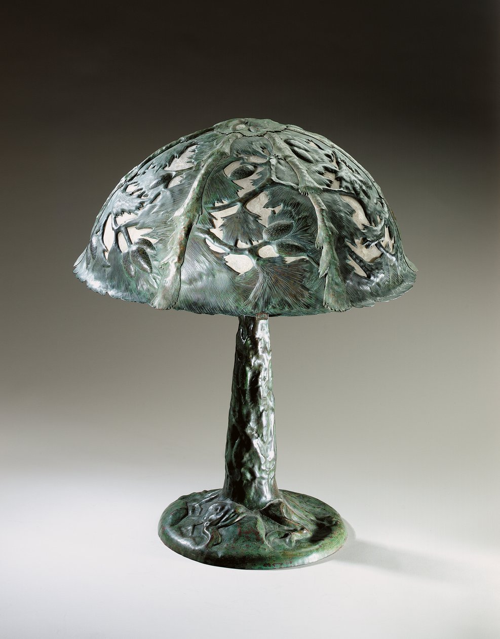 Bordlampe, ca. 1910 (patineret messing & skal) af Elizabeth Eaton Burton