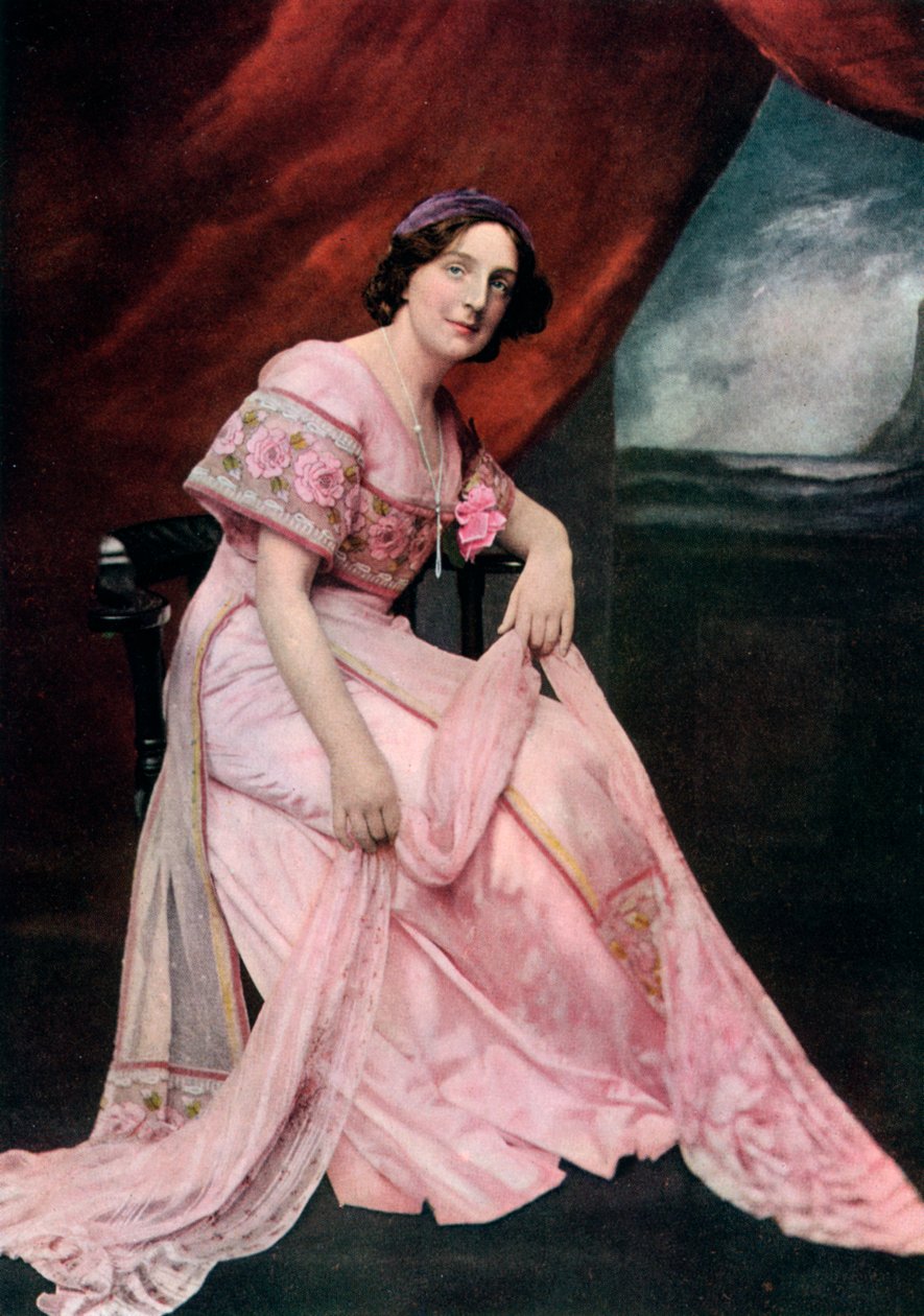 Edith Clegg, 1911-1912 af Elliott and Fry