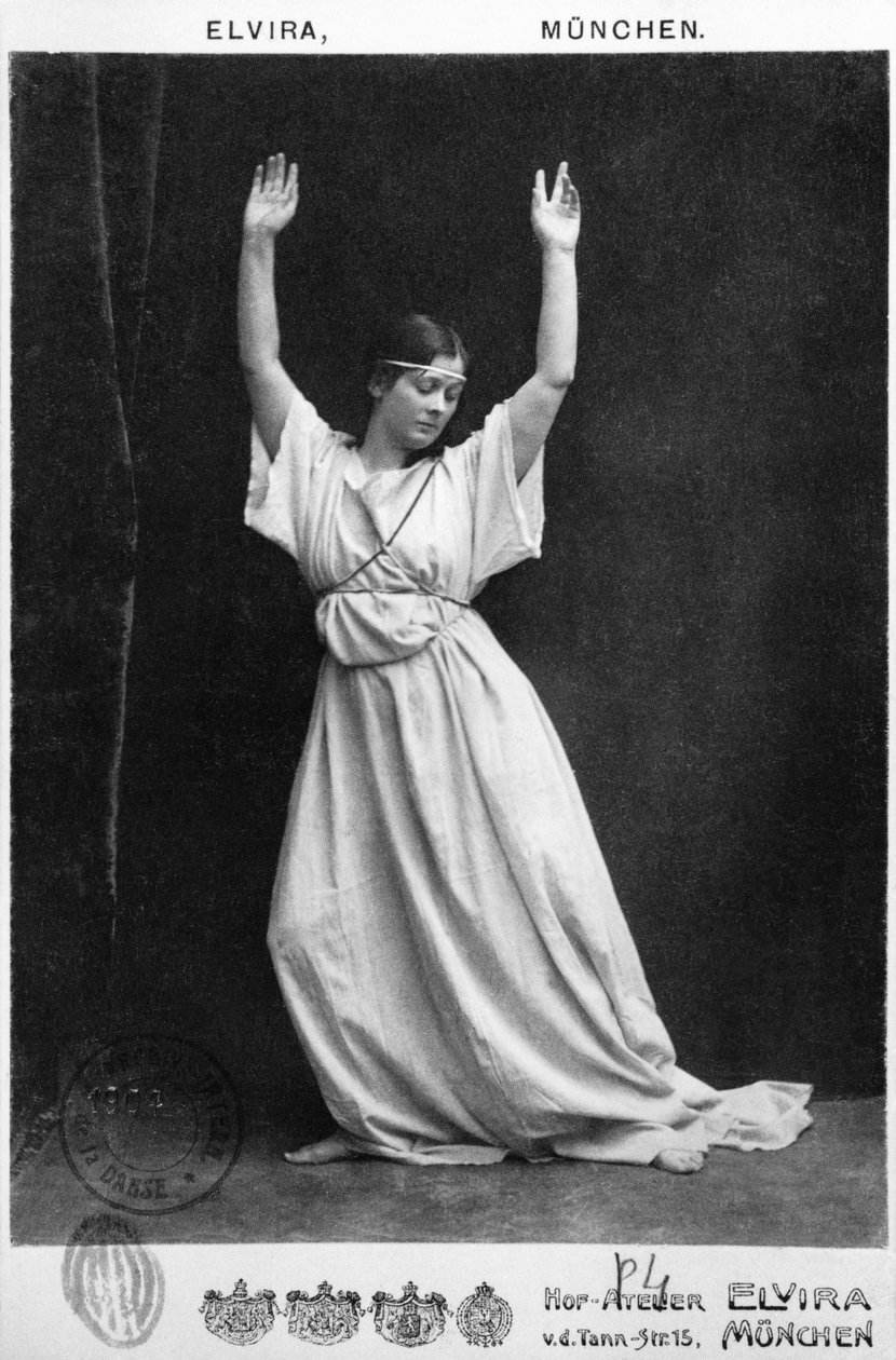 Isadora Duncan (1877-1927) c.1903-04 af Elvira Studio