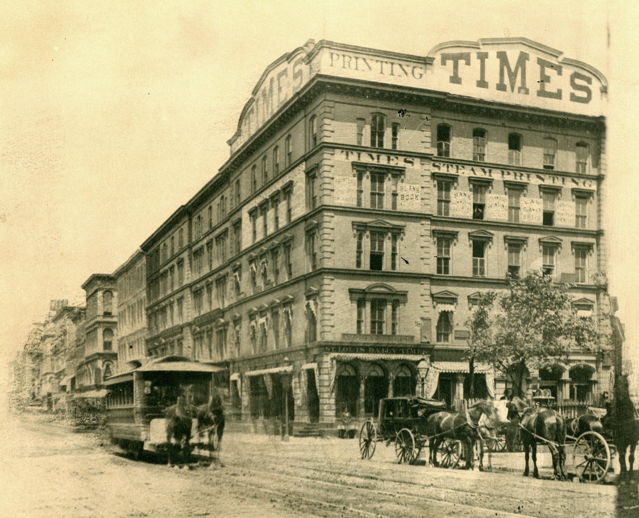 St. Louis Daily Times -bygning på det nordøstlige hjørne af Broadway og Chestnut Street af Emil Boehl