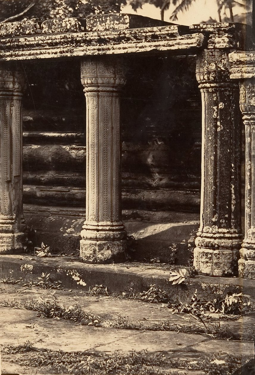 Great Pagoda - Esplanade Colonnade, 1866. af Emile Gsell