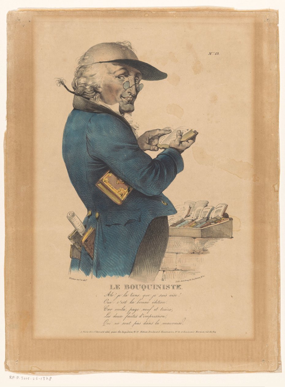 Mand ser på en bog foran en bogbod Le Bouquiniste (titel på objekt) af Émile Wattier