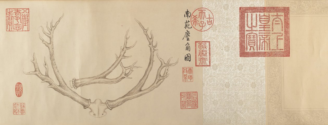 To malerier af hjortegevir, dateret 1762 og 1767. af Emperor Qianlong