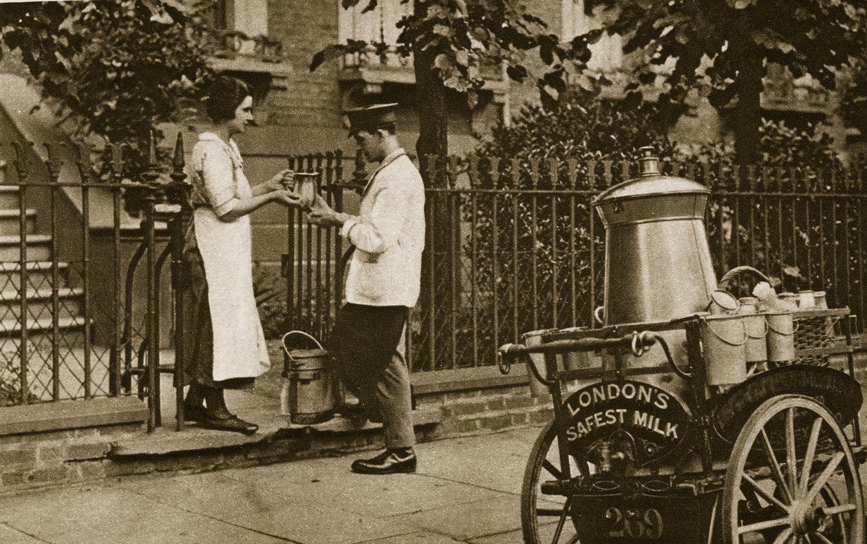 En North London Milkman og hans trehjulede trolley (sepia foto) af English Photographer