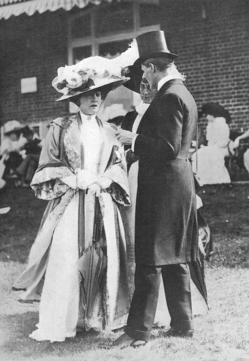 Alice Keppel og hendes mand George, 1909 af English Photographer