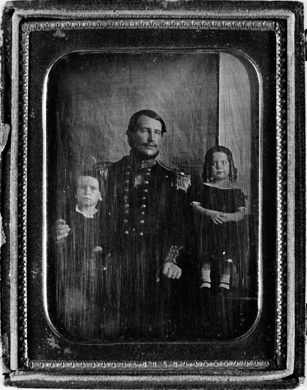 Assisterende kirurg Christopher Bakewell Bassano og familie, ca. 1850 (daguerreotypi) af English Photographer