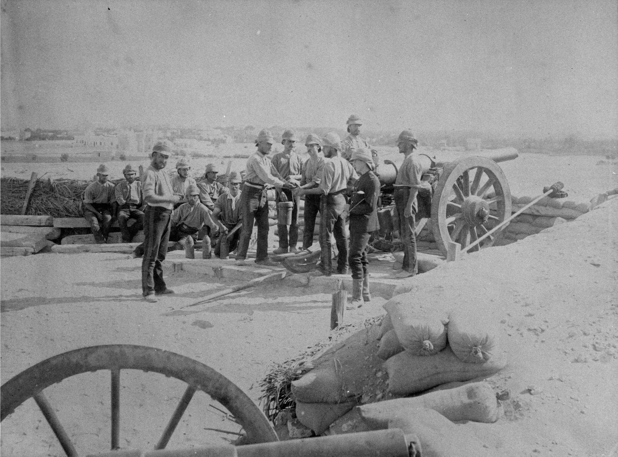 Britiske styrker efter erobringen af Alexandria, 1882 af English Photographer