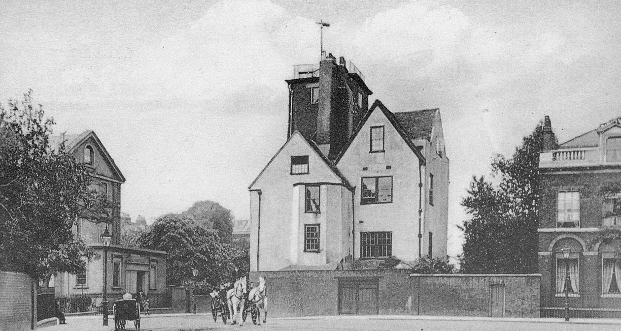 Canonbury Tower, Canonbury Square, Islington, ca. 1907 af English Photographer